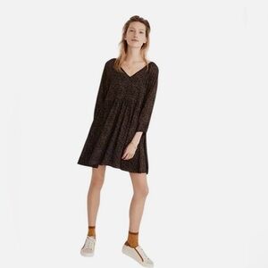 Madewell Crinkle Georgette V-Neck Babydoll Dress in Brushed Texture